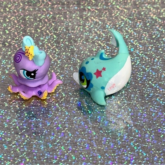 Littlest Pet Shop LPS Octopus #1309 Dolphin #2687 Hasbro - Picture 3 of 8